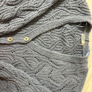 Arizona Cropped Button Sweater Medium